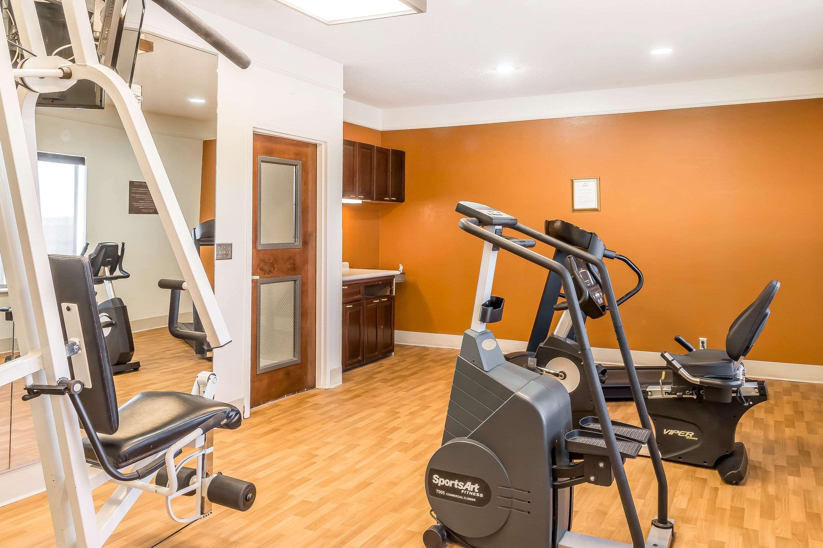 Comfort Inn Near Frost Bank Center サンアントニオ エクステリア 写真