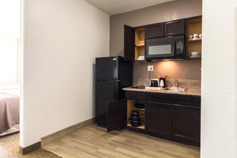 Comfort Inn Near Frost Bank Center サンアントニオ エクステリア 写真