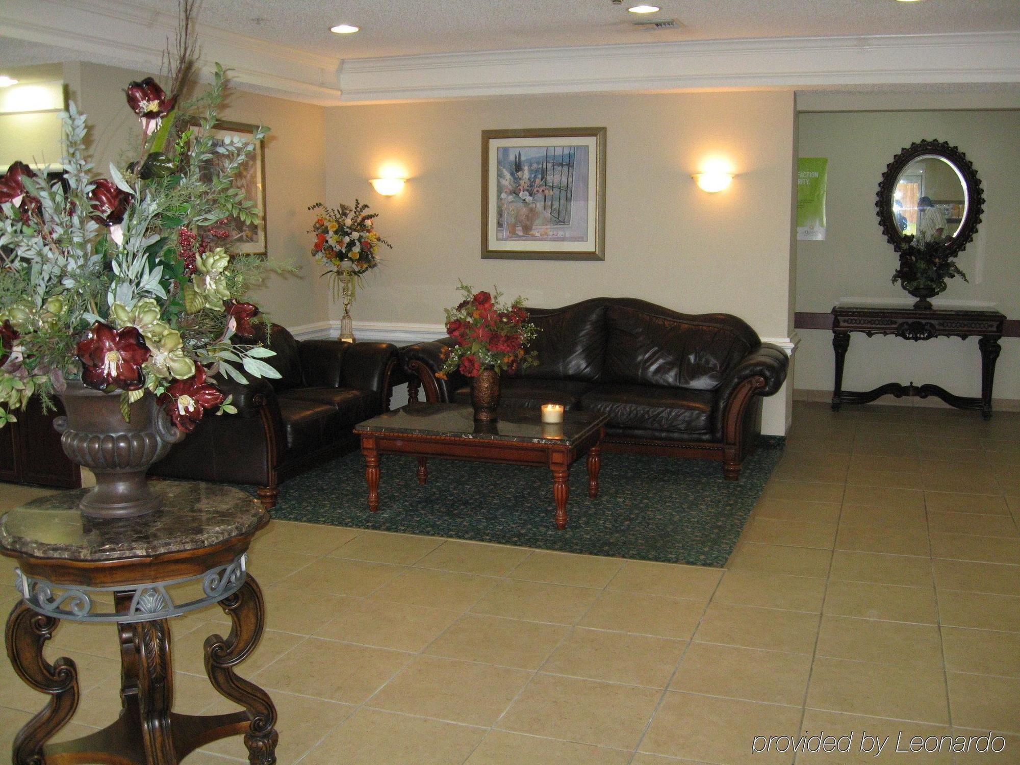 Comfort Inn Near Frost Bank Center サンアントニオ エクステリア 写真