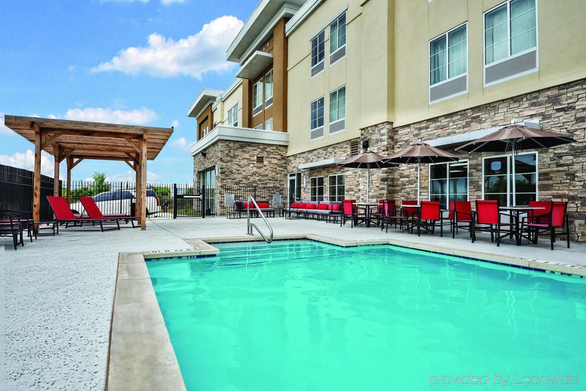 Comfort Inn Near Frost Bank Center サンアントニオ エクステリア 写真